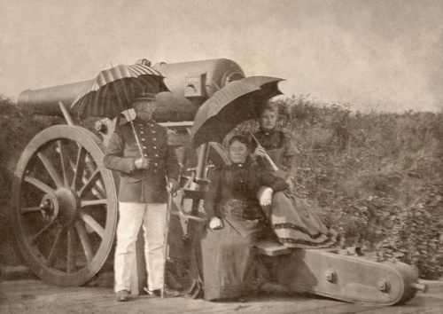 Fort van Walem - kanon op de wal